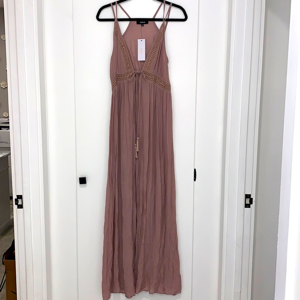 NWT Aakaa Open front Strappy maxi dress lavender Large